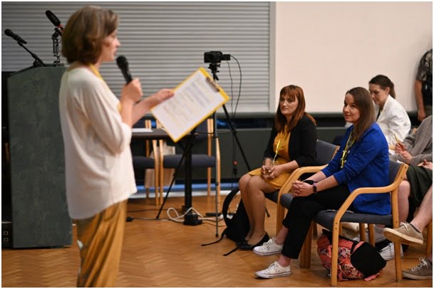 Czy redaktorka lub korektorka może prowadzić działalność nierejestrowaną